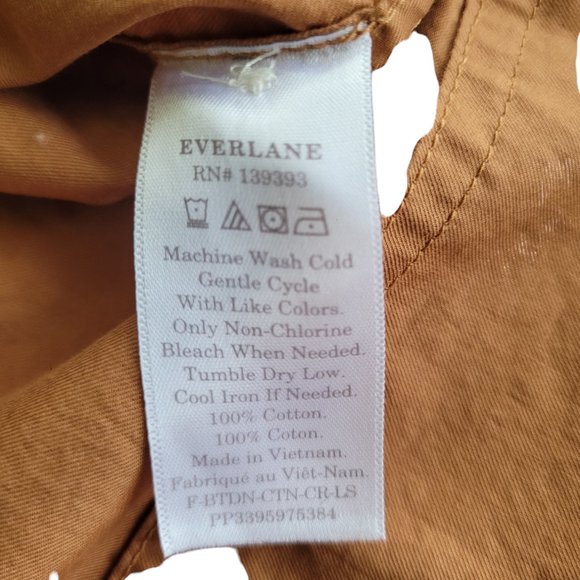 Everlane The Silky Cotton Split-Neck Blouse in 0 | 100% Cotton | Spring | Office - Picture 11 of 15